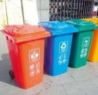 濱湖區(qū)首次在農(nóng)貿市場 設置分類垃圾桶
