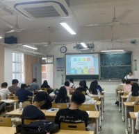 垃圾分類(lèi)知識(shí)普法主題班會(huì)